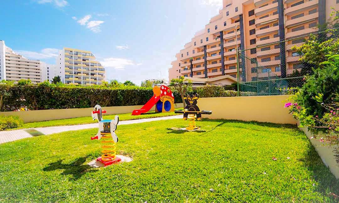 Apartamento T2 Club Amarilis - Портиман Екстериор снимка